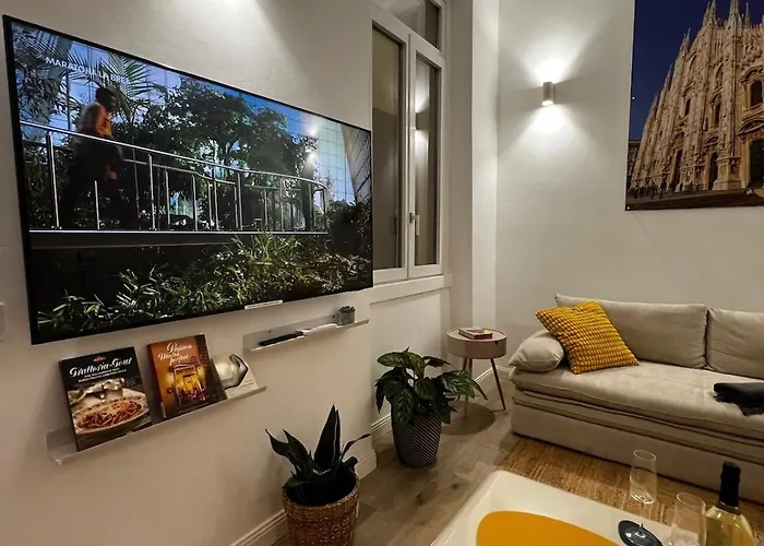 Διαμέρισμα Premium Duomo Metro1, Comolake Trains11