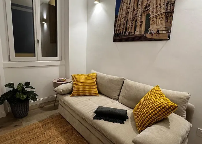 Διαμέρισμα Premium Duomo Metro1, Comolake Trains11 *