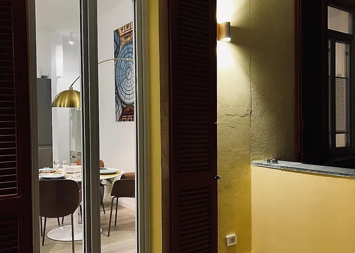 Διαμέρισμα Premium Duomo Metro1, Comolake Trains11